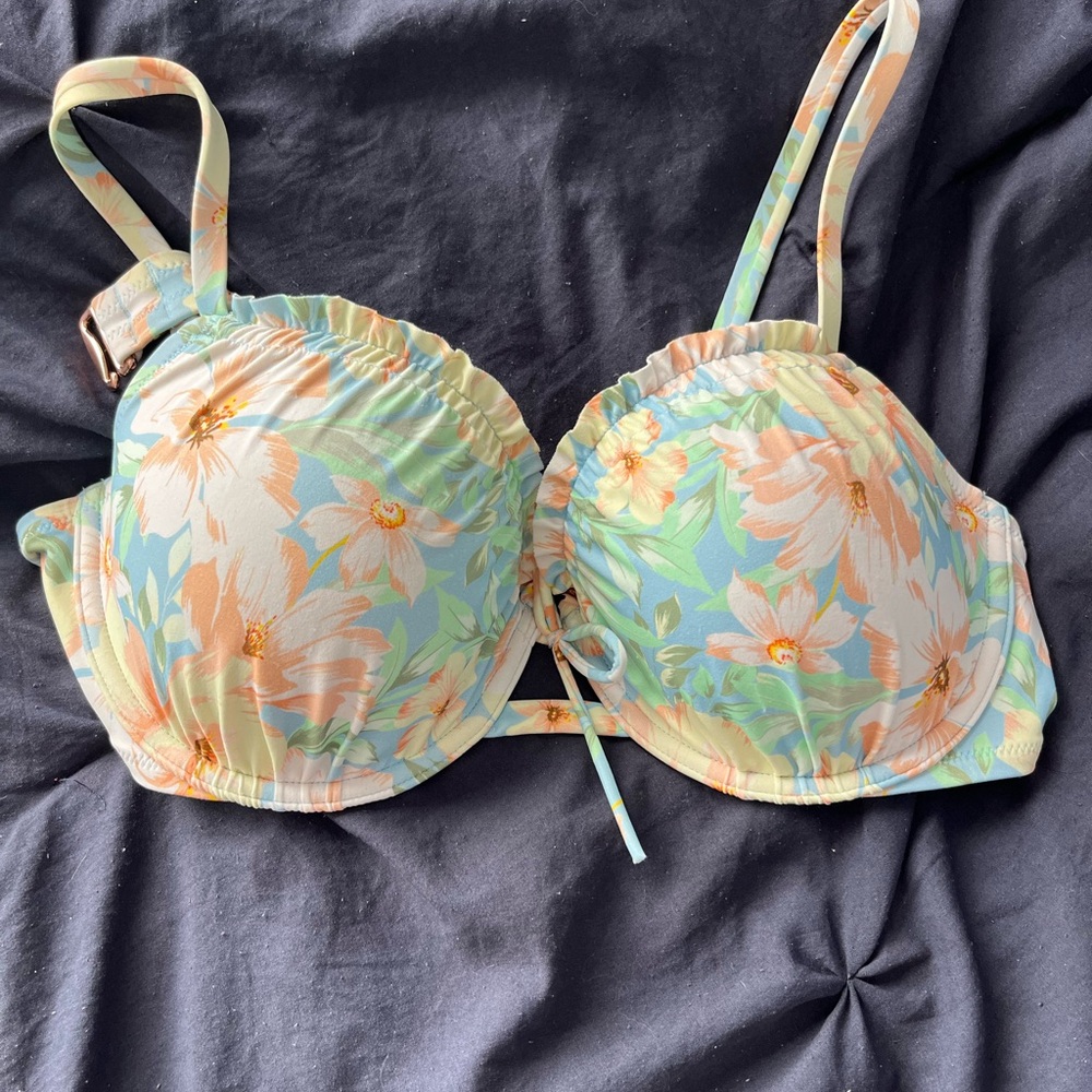Women’s bikini top